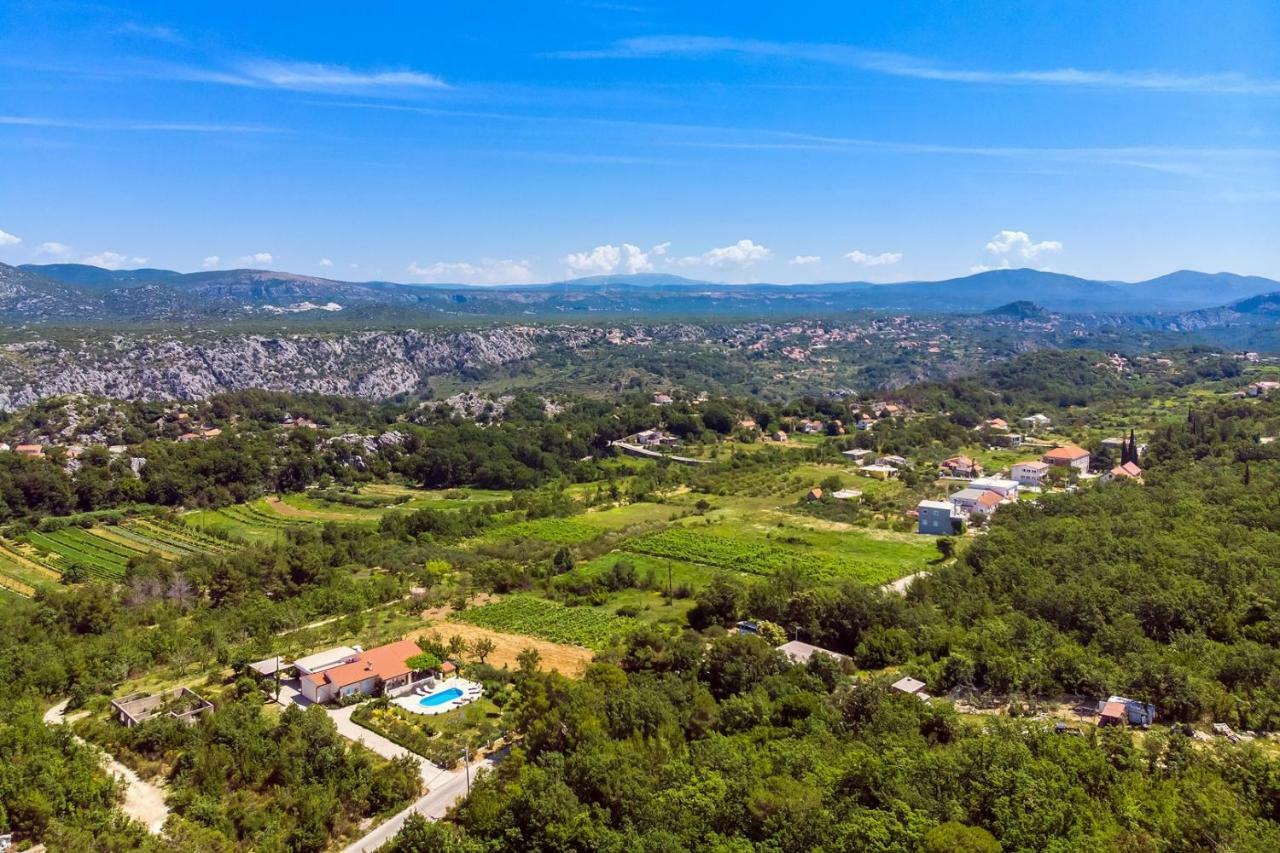 Villa Ana - 3 Bedroom Villa With Private Pool And Unspoiled Natural Environment Kucice Exterior photo