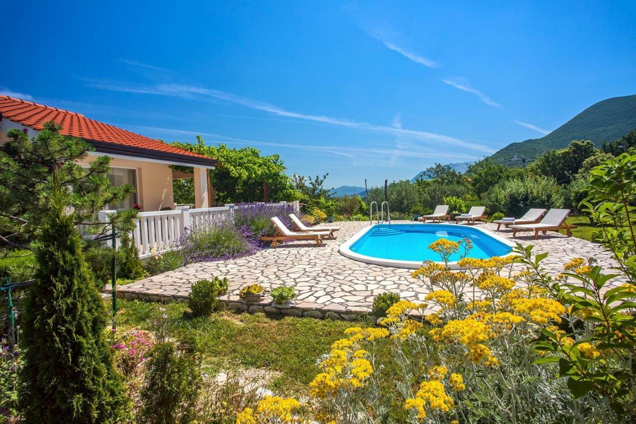 Villa Ana - 3 Bedroom Villa With Private Pool And Unspoiled Natural Environment Kucice Exterior photo
