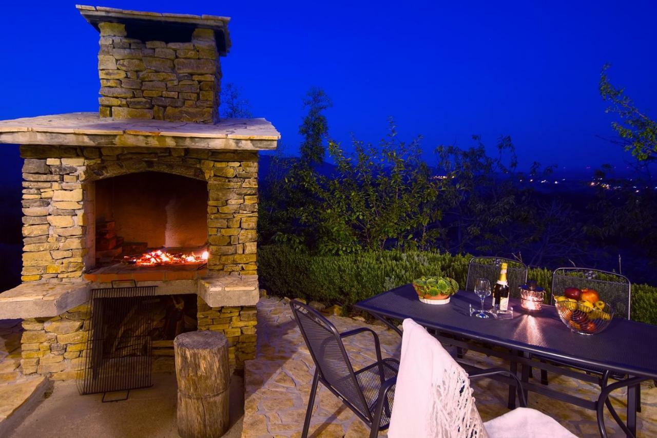 Villa Ana - 3 Bedroom Villa With Private Pool And Unspoiled Natural Environment Kucice Exterior photo